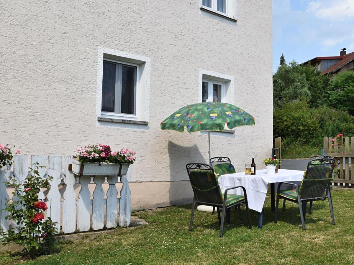 Holiday Home With Garden Near The Forest Arnschwang Buitenkant foto